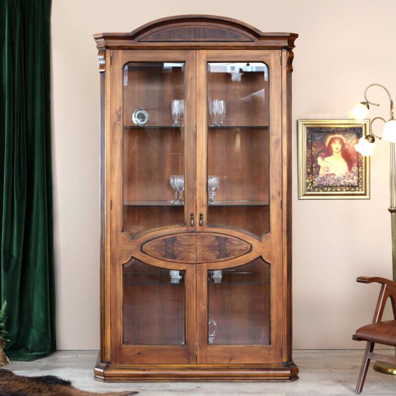 Vintage Vitrin NycVu