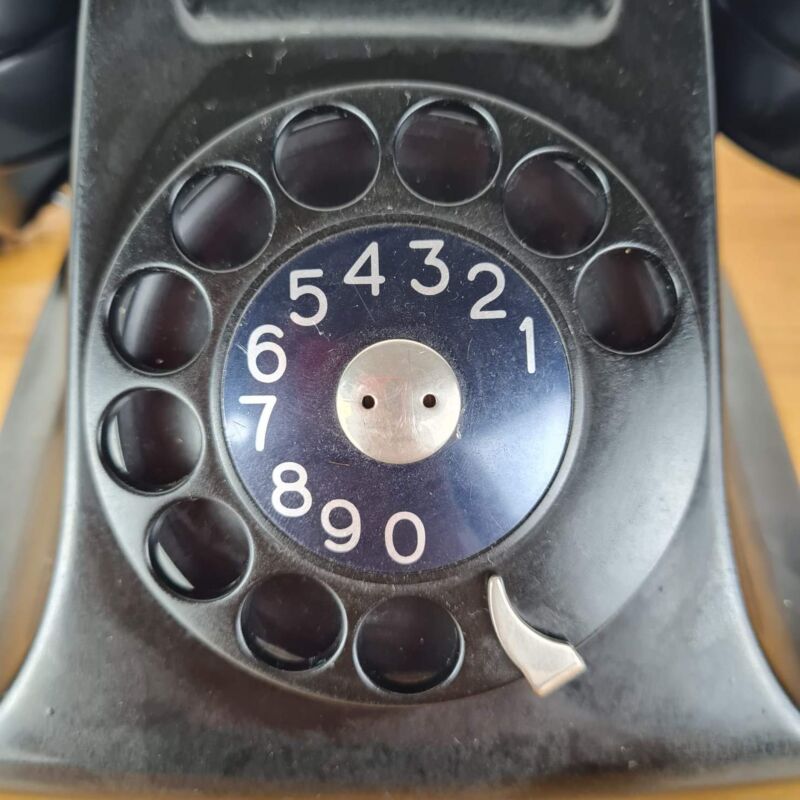 Çevirmeli Telefon