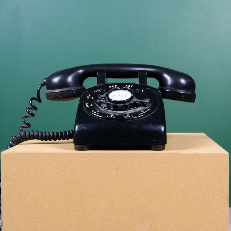 Antika Telefon-P8