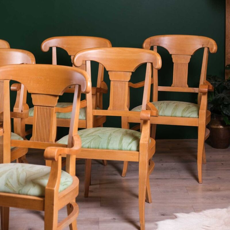 Ahşap Kolçaklı Sandalyeler D6458