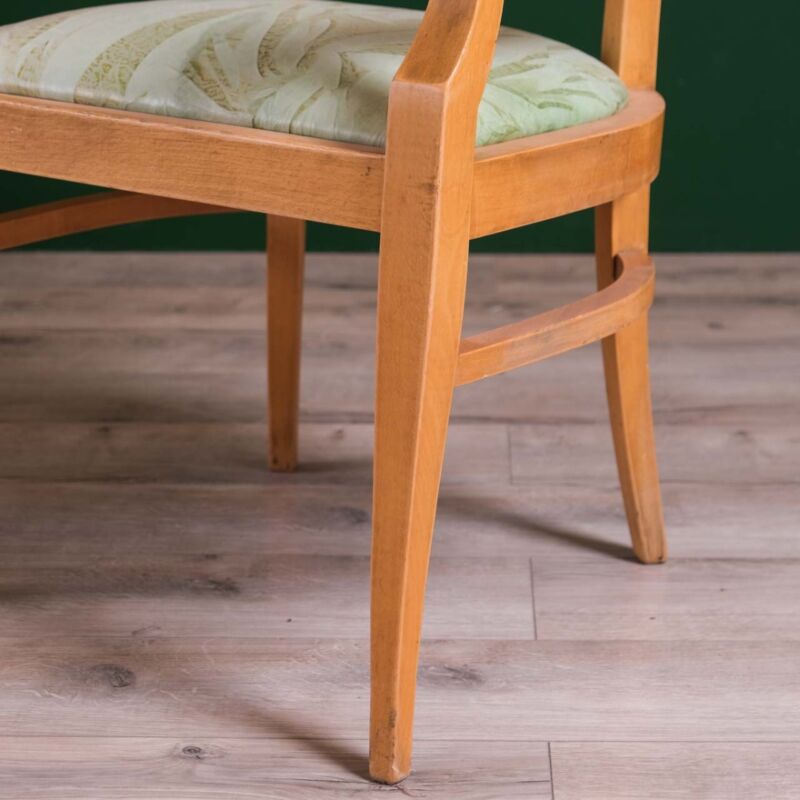Ahşap Kolçaklı Sandalyeler D6458