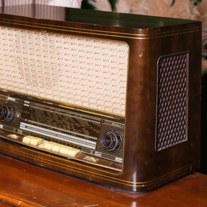 Alman Muzik Dolabi m7gk