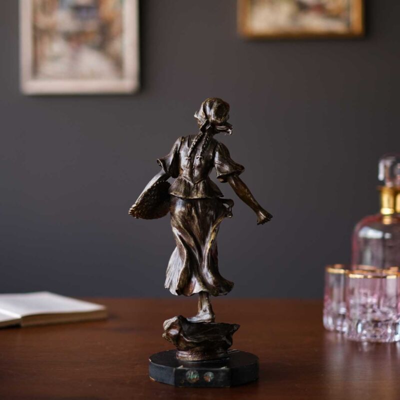 Antika Döküm Metal Figürin AVA34