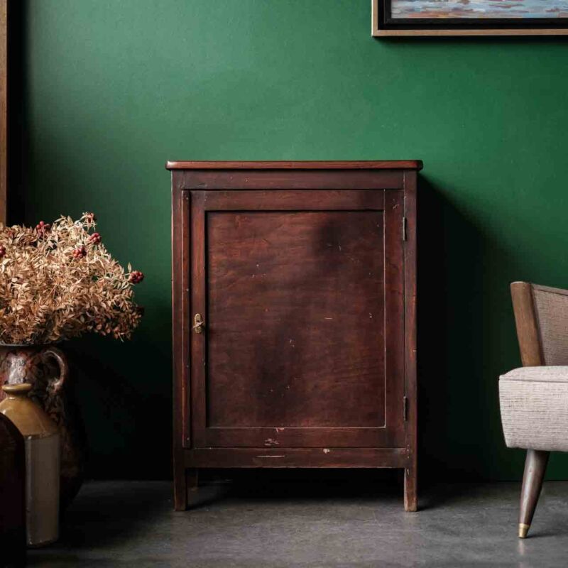 Antika Küçük Dolap APA77