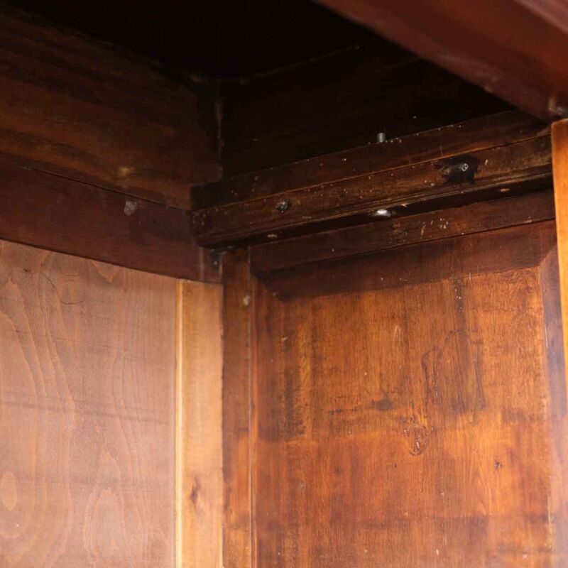 Antika Salon Dolabı ROM6