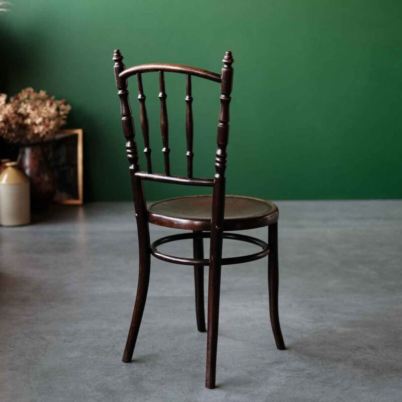 Antika Thonet Sandalye BAK37