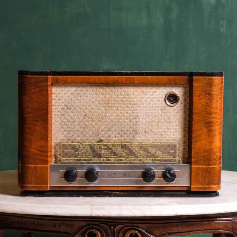 Antika Erres Radyo YAU28P