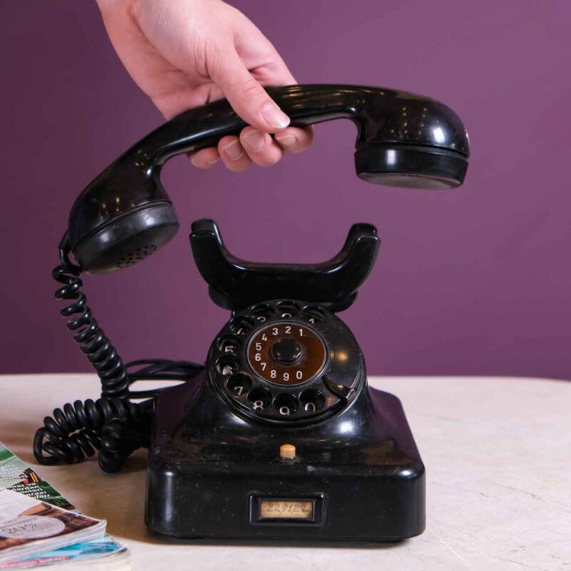 Antika Telefon PUX7
