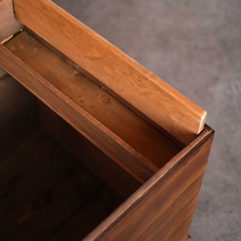 Antika Sandık YEW63