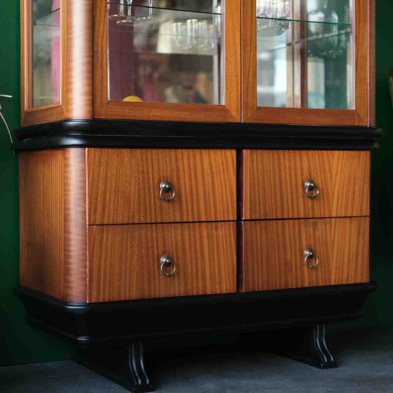 Antika Vitrin YEW8