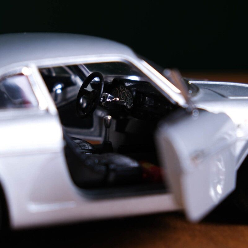 Burago Alpine A110 - LOU20