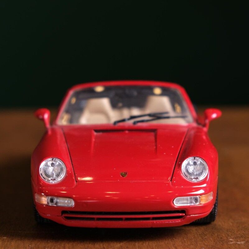 Burago Porsche 911 Carrera Cabriet 1993-LOU13