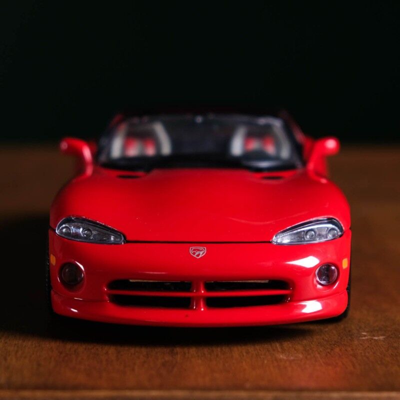 Burago Viper Dodge LOU17