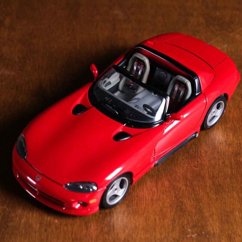 Burago Viper Dodge LOU17
