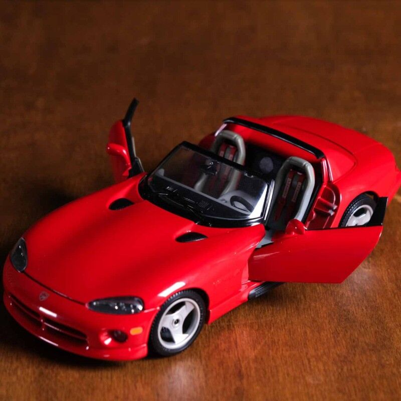 Burago Viper Dodge LOU17