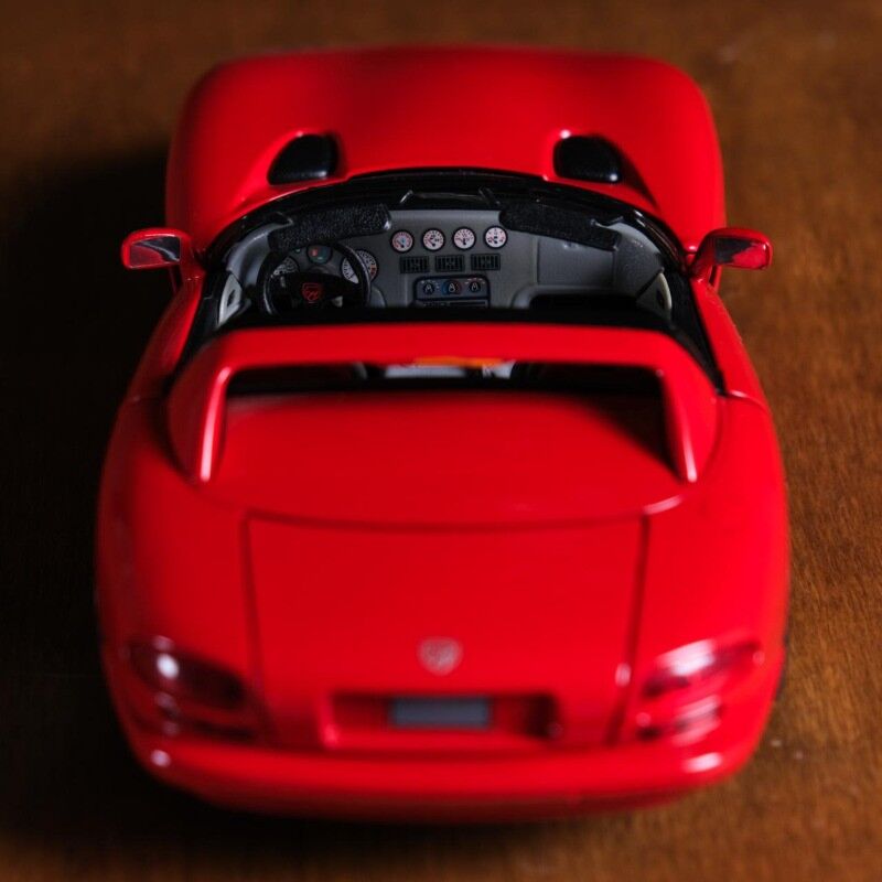 Burago Viper Dodge LOU17