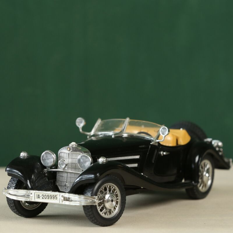 Mercedes Benz Klasik Otomobil Maketi