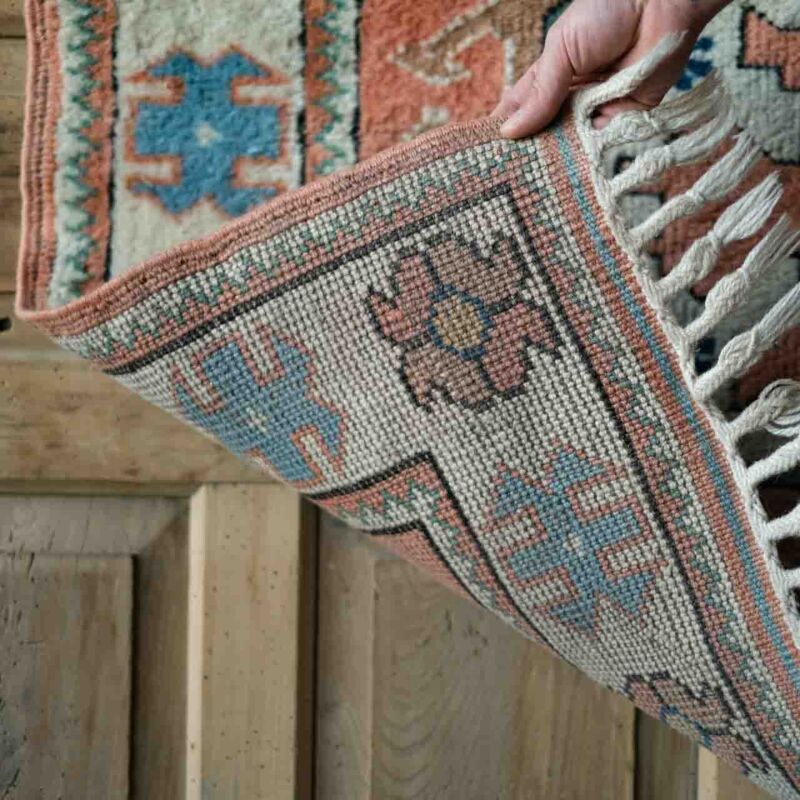 El Dokuma Yün Halı 284