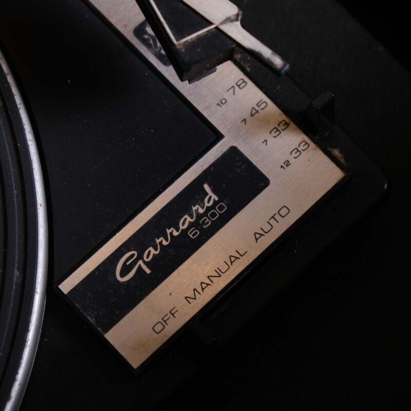 Garrard Muzik Dolabı Kil8