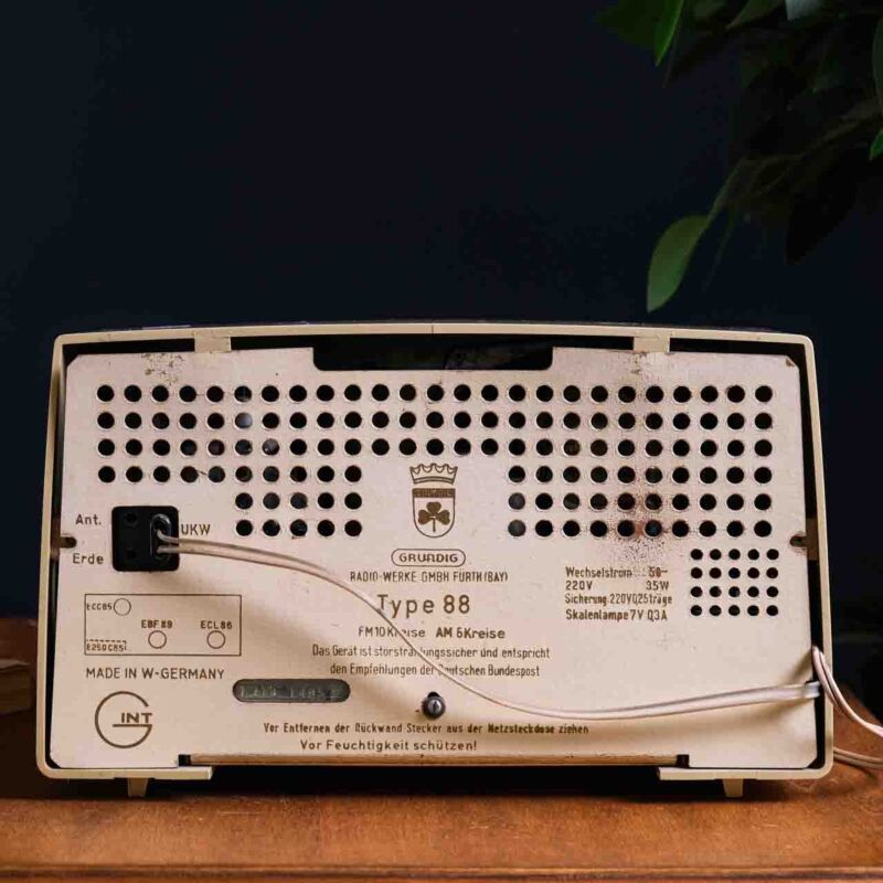 Grundig Type 88 Radyo KOZ14