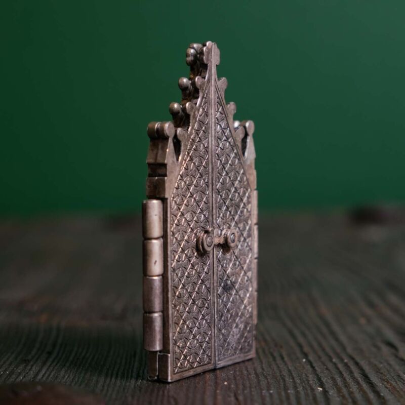 Kucuk Altar Panosu V6V