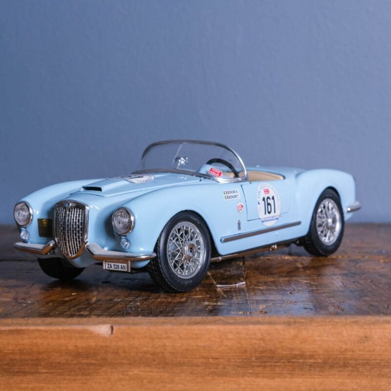 Lancia Aurelia B24 Spider Maket Araba