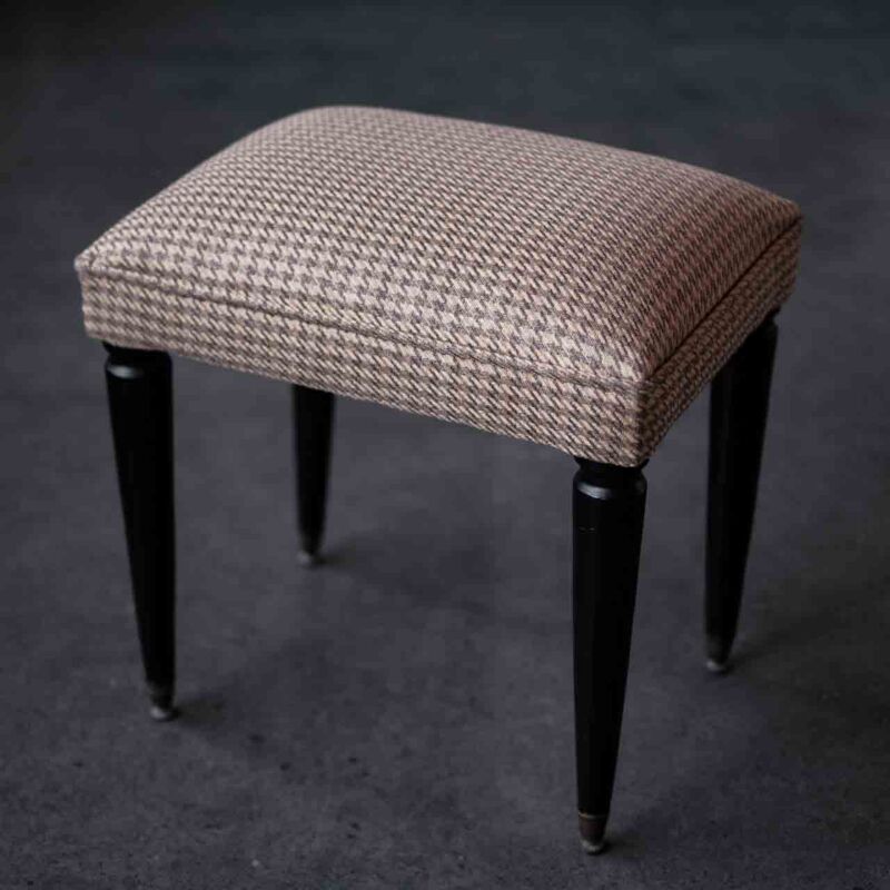 Mid Century Modern Puf DUT48