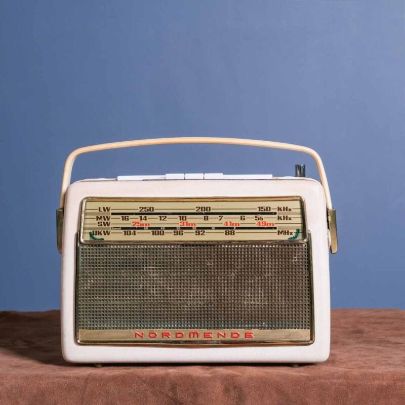 Nordmende Radyo-YH54 