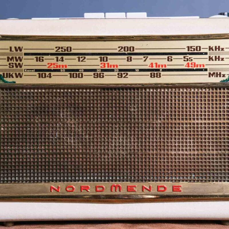 Nordmende Radyo-YH54 