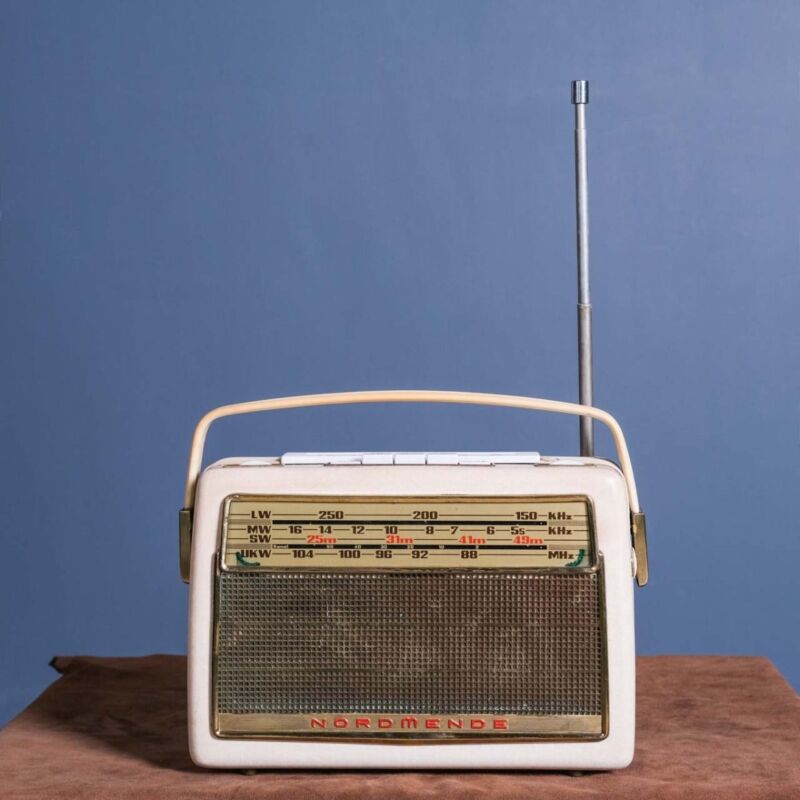 Nordmende Radyo-YH54 
