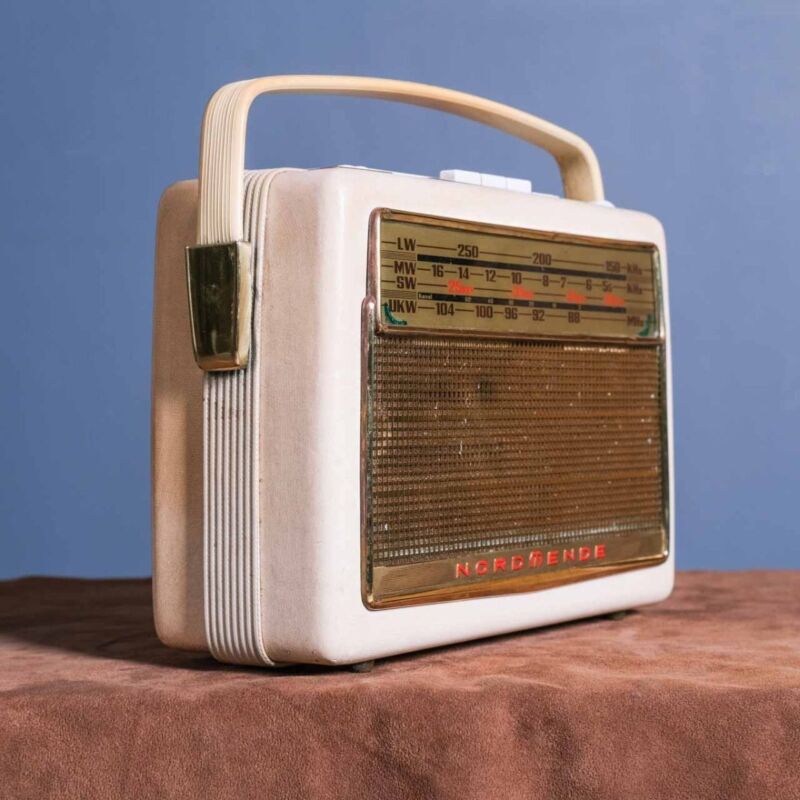 Nordmende Radyo-YH54 