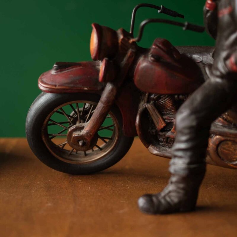 Retro Motorcu Figürü MİT42