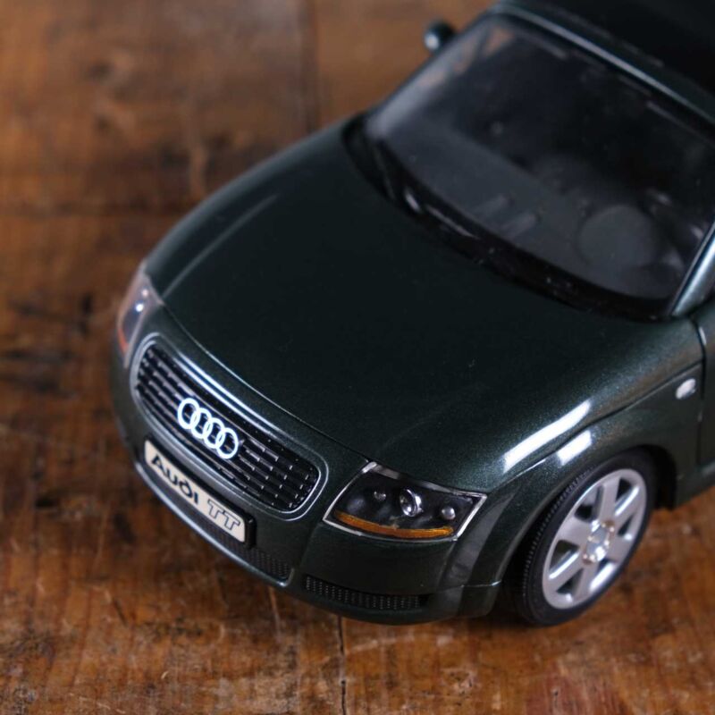 Revell Metal Audi TT Coupe 1999