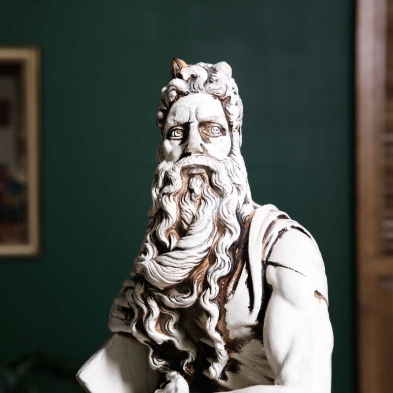 Seramik Musa Heykeli On Emir