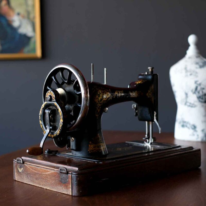 Singer Dikiş Makinesi FUL40