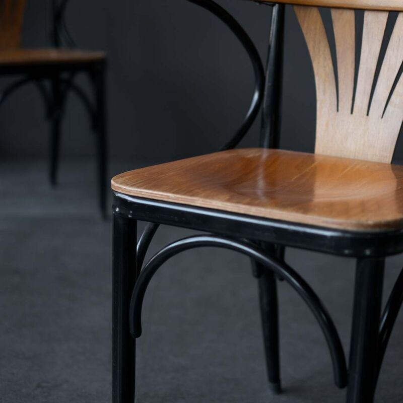 Thonet Sandalye POB8