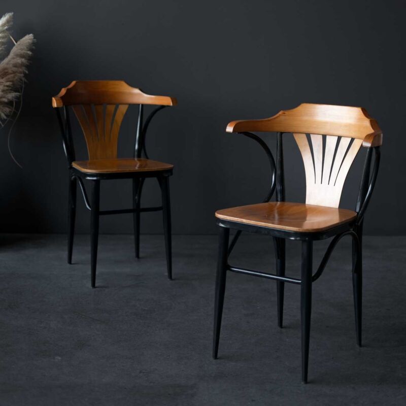 Thonet Sandalye POB9