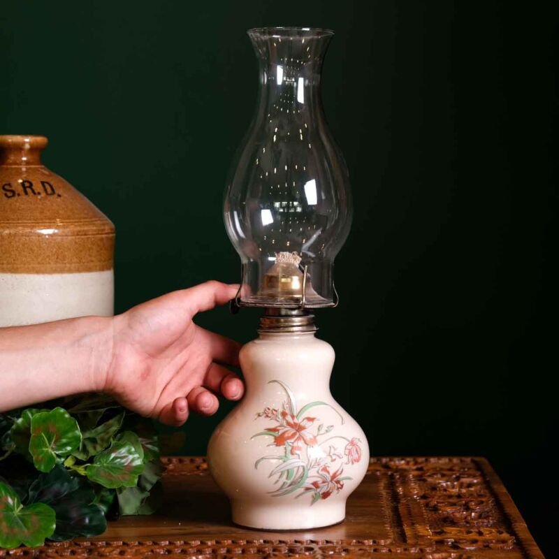 Vintage Porselen Gaz Lambası AVA45