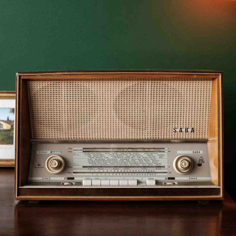 Vintage Saba Radyo RAR22