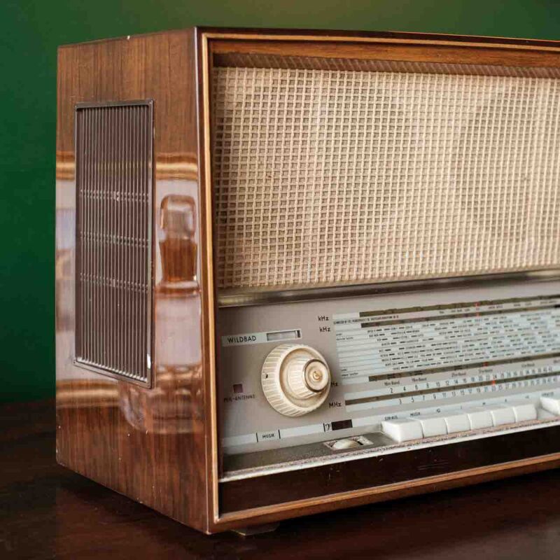 Vintage Saba Radyo RAR22