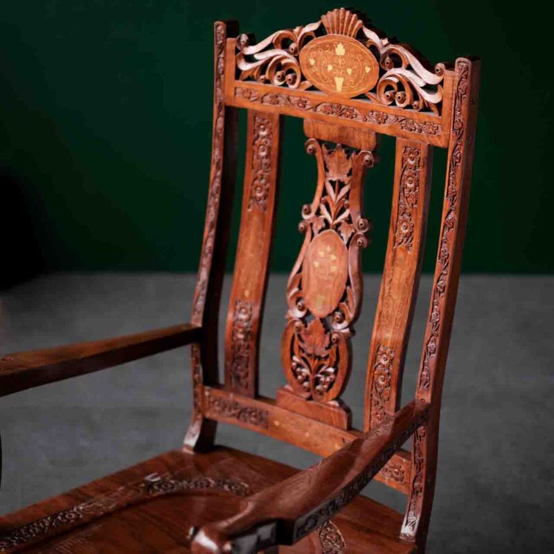 Vintage Sallanan Sandalye APA83