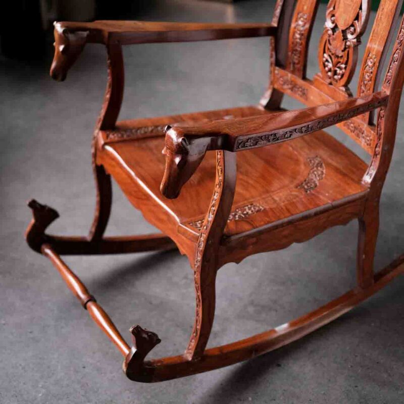 Vintage Sallanan Sandalye APA83