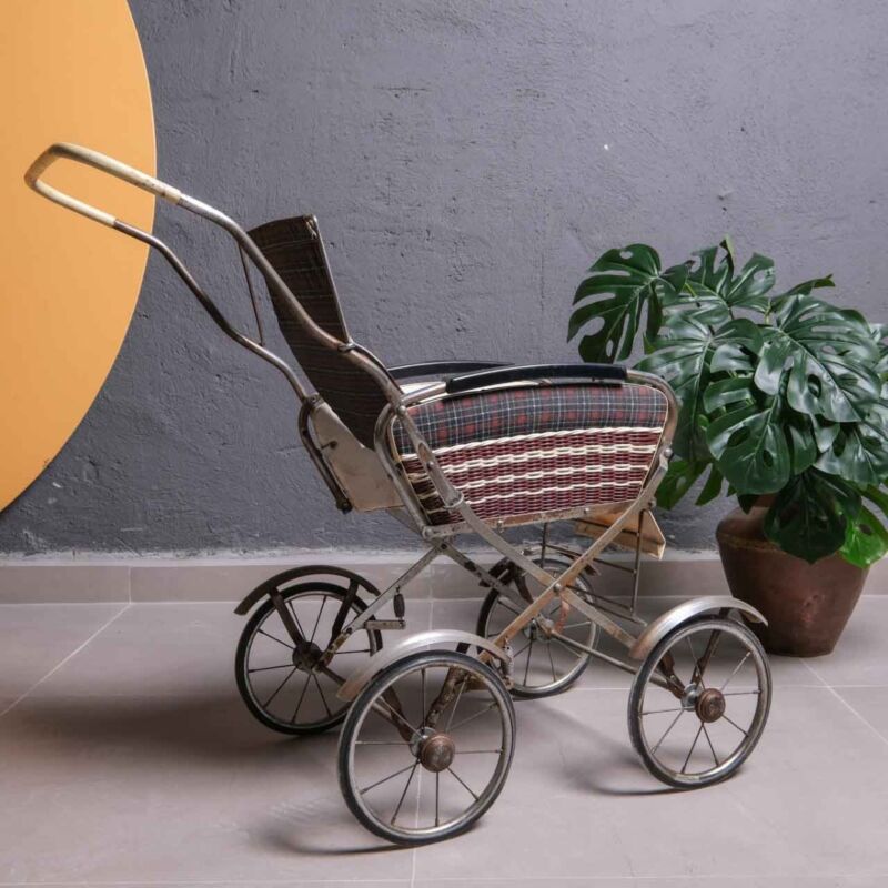 Vintage Bebek Arabası 90FF