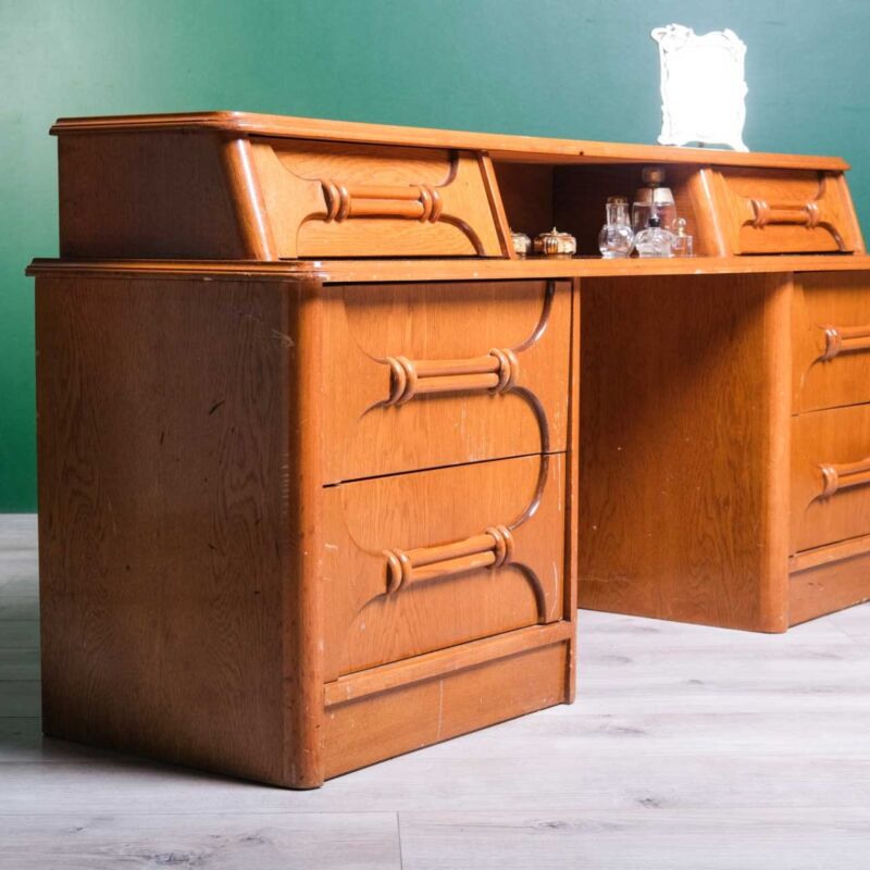 Vintage Makyaj Masası-UB56