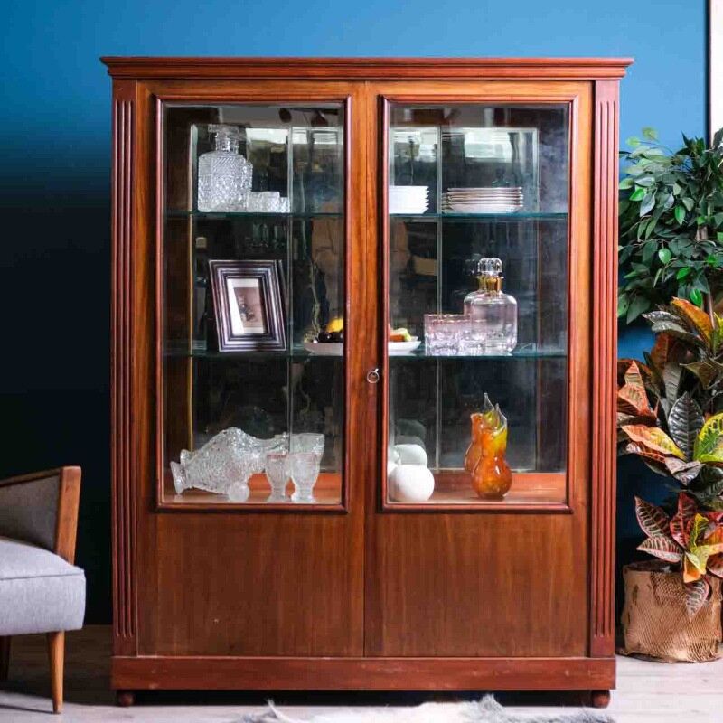 Vintage Vitrin VAN3