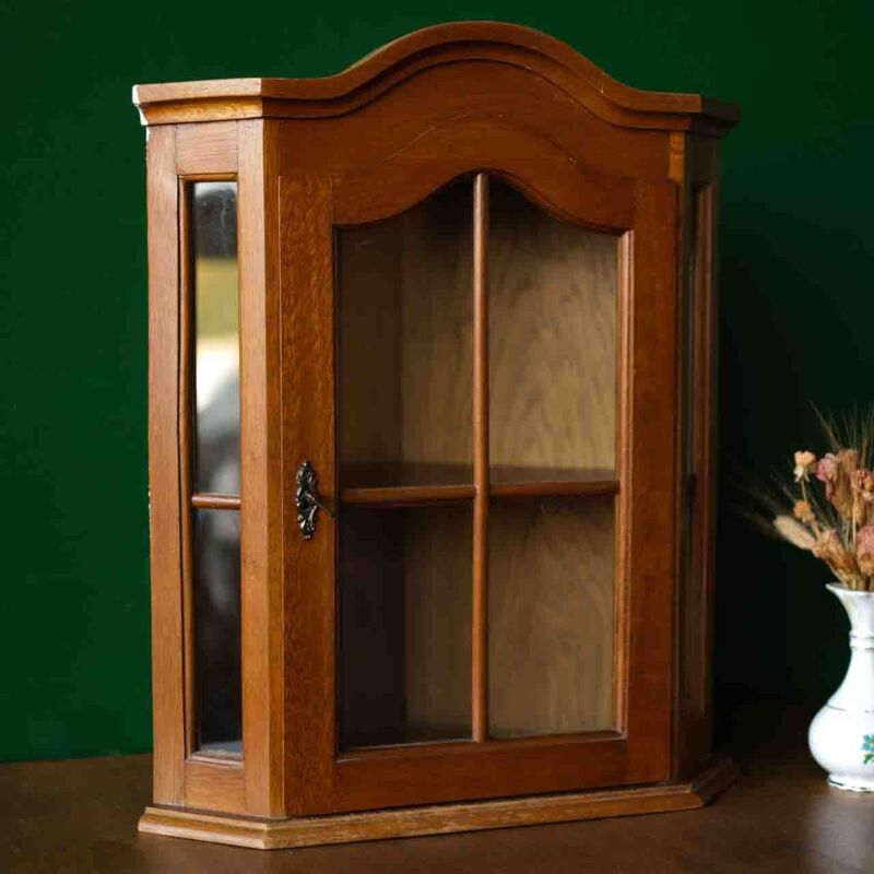 Vintage Köşe Duvar Dolabı YEW52